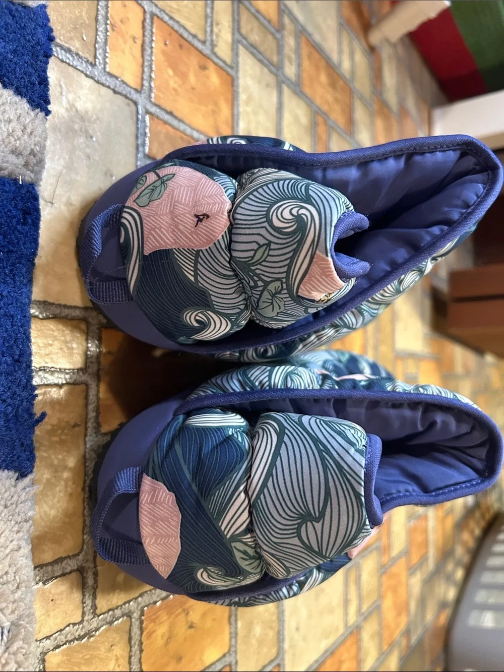 The North Face Kids ThermoBall Traction Booties - Navy Floral with Pink Accents
